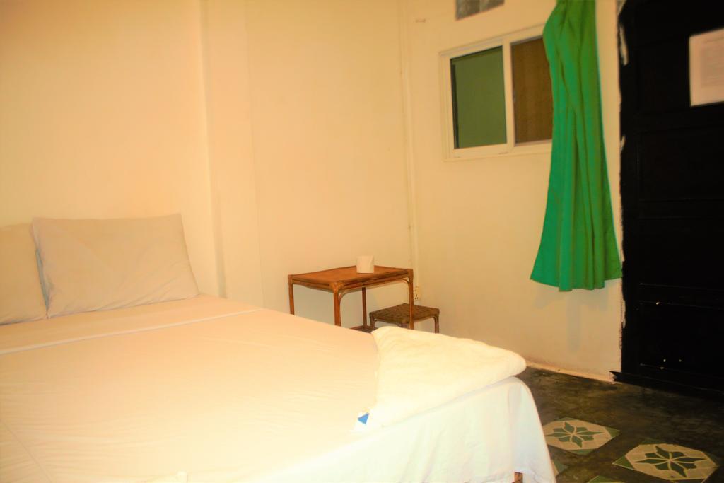 Garden Guest House Phnom Penh Esterno foto