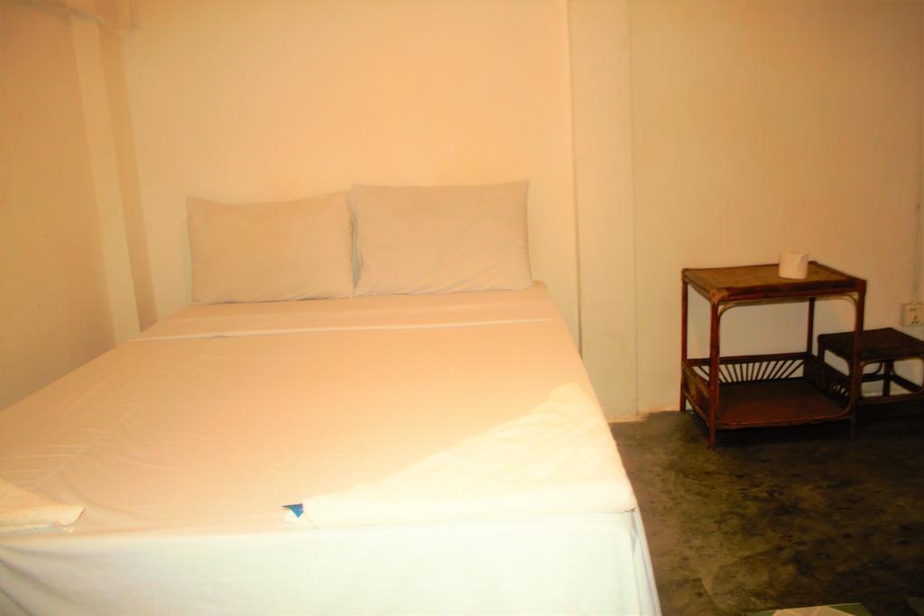 Garden Guest House Phnom Penh Esterno foto