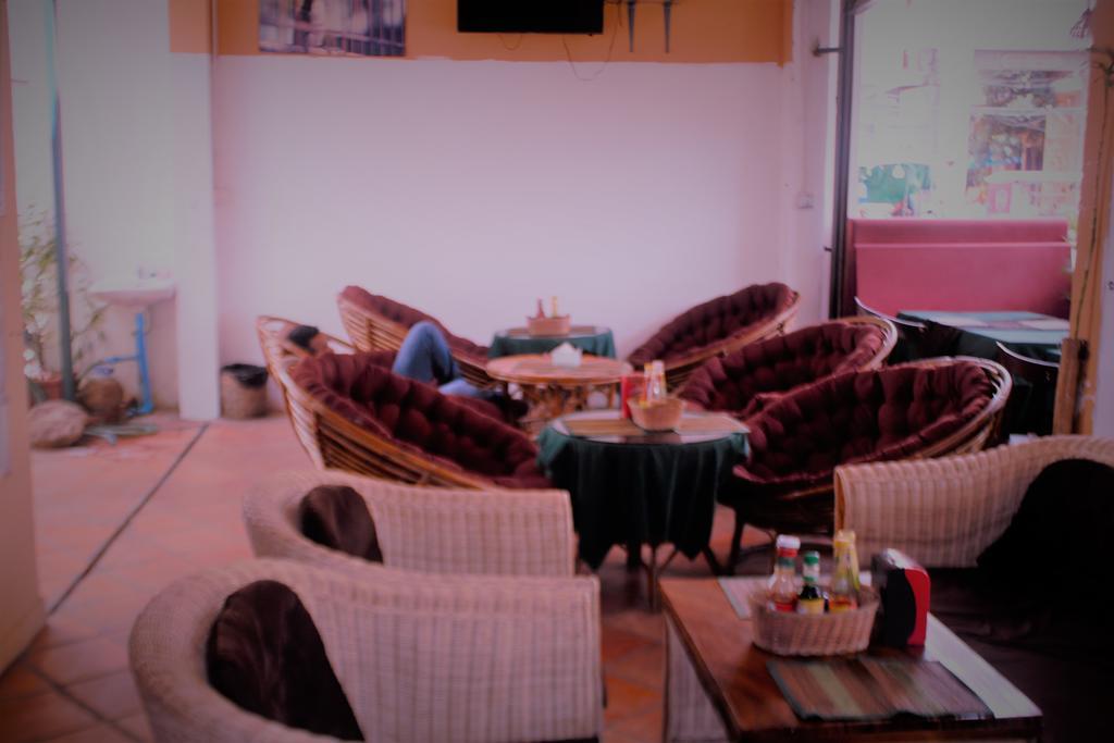 Garden Guest House Phnom Penh Esterno foto