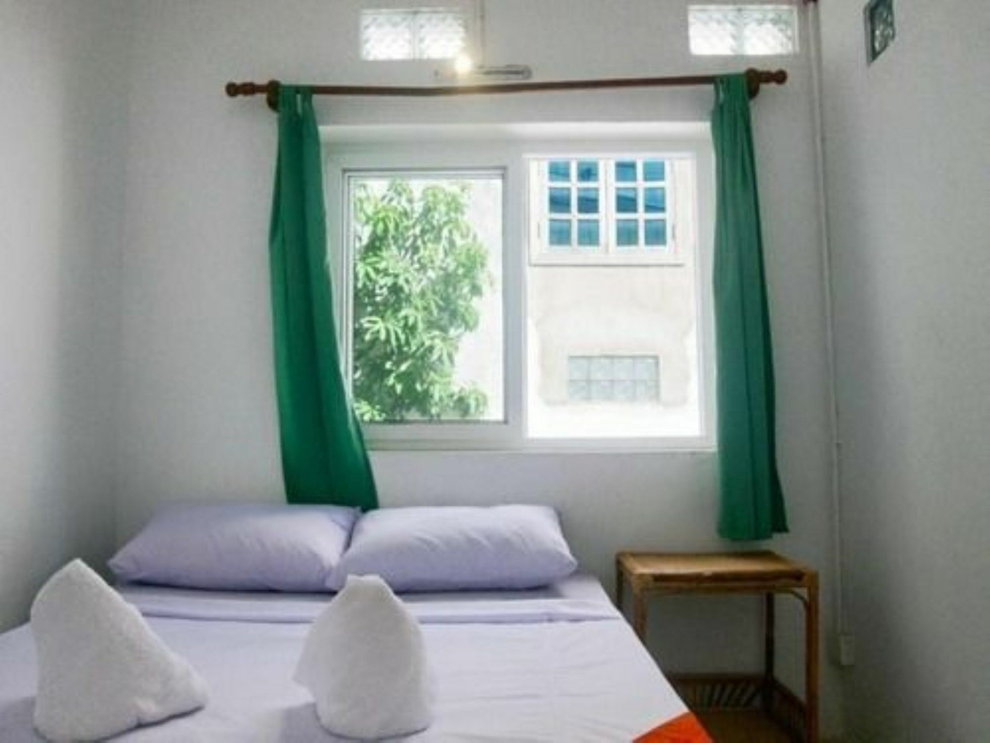Garden Guest House Phnom Penh Esterno foto